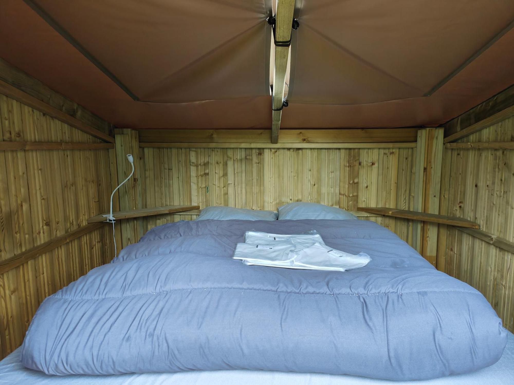 Camping Onlycamp Les Deux Rives لانيون المظهر الخارجي الصورة